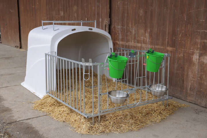 KERBL CalfHouse Premium DUO mit Umzäunung